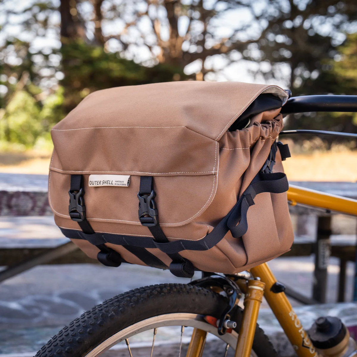 Mega Bar Bag