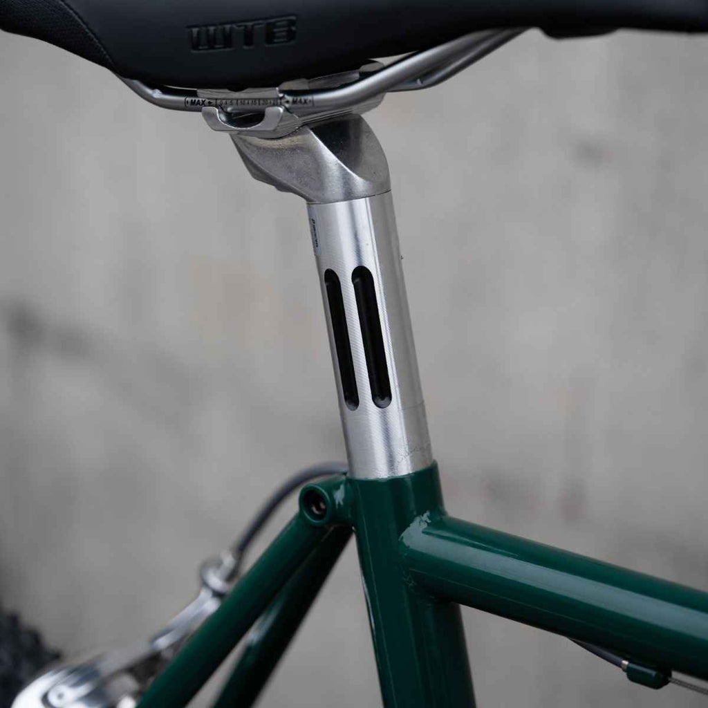 BL SELECT slit seatpost (silver)
