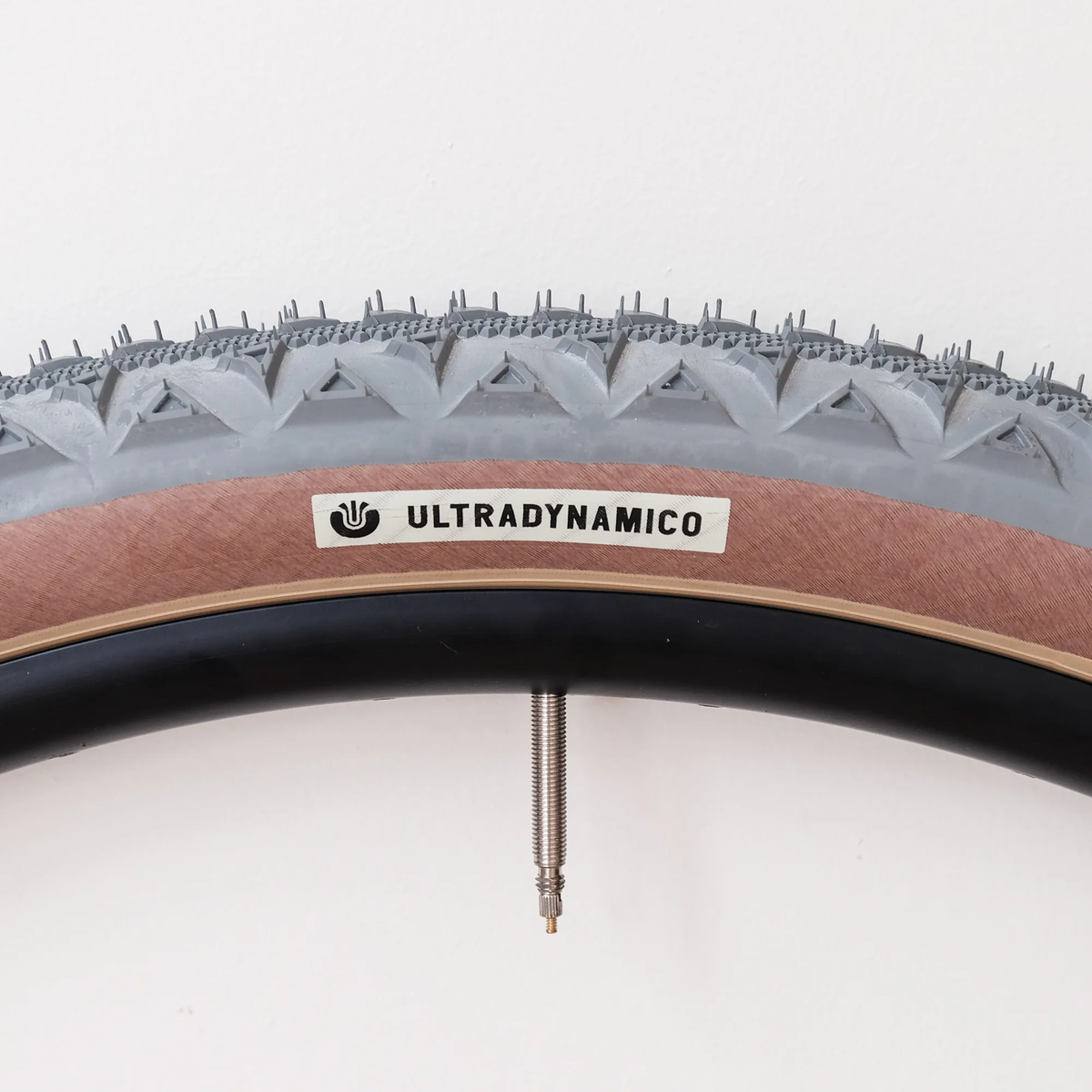 Ultradynamico ROSÉ Race