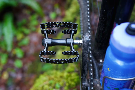 Sim Works Bubbly Pedals -Black